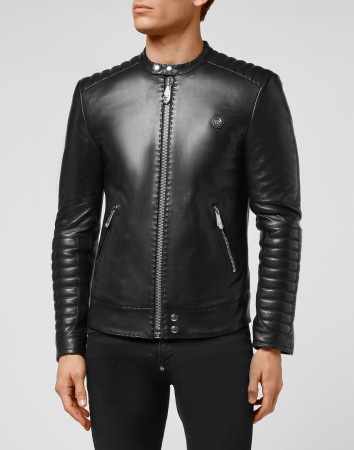 кожаная куртка  фотография