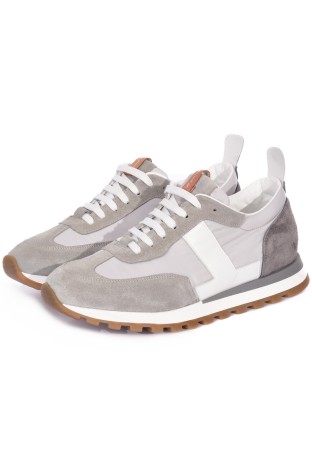 кроссовки  - кроссовки и кеды с прорезями 