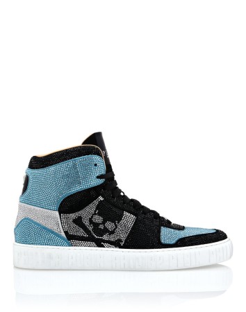 кроссовки  фотография