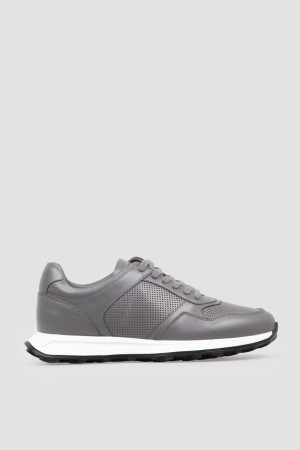 кроссовки  фотография