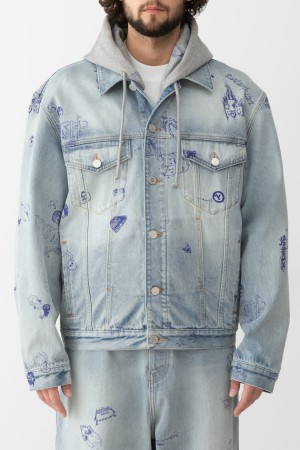 куртка  модель из эксклюзивной коллекции фотография