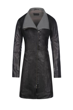 куртка  - женская верхняя одежда vespucci 