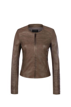 куртка  - женская верхняя одежда vespucci 