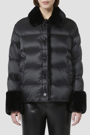 куртка  - женская верхняя одежда пуховая 