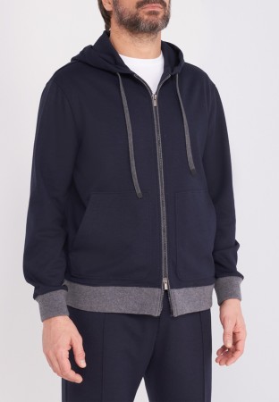 олимпийка  фотография