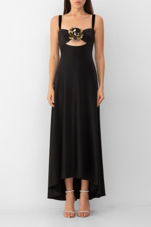 платье  - женская одежда с фигурным вырезом 