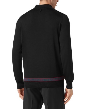 поло с длинным рукавом  фотография