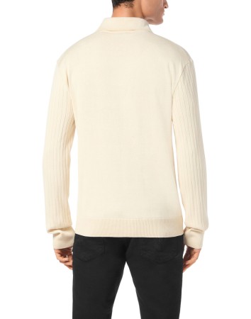 поло с длинным рукавом  фотография