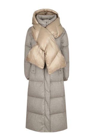 пуховик  - женская верхняя одежда французская 