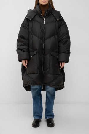 пуховик  - женская верхняя одежда из полиэстера 