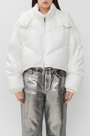 пуховик  - женская верхняя одежда из полиэстера 