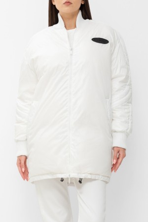 пуховик  - женская верхняя одежда из полиэстера 