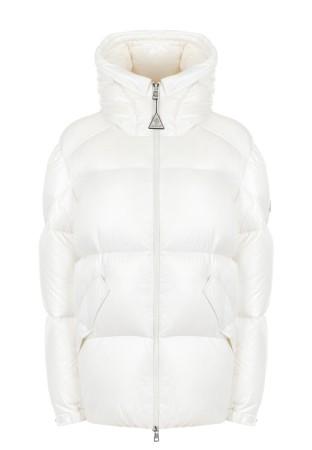 пуховик  - верхняя одежда moncler 