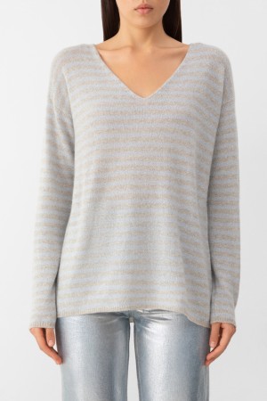 пуловер  фотография