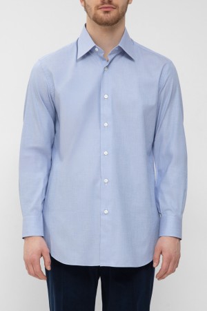 рубашка  - мужская одежда с прорезями 