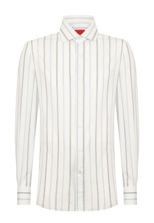 рубашка  - мужская одежда со сборками 