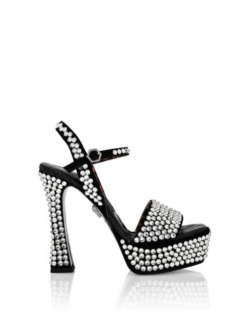 сандалии  - женские босоножки и сандалии