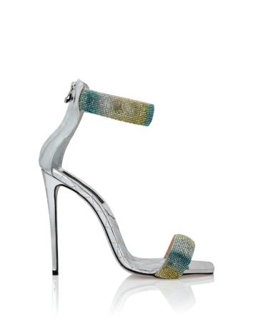 сандалии  - женская обувь недорогая 