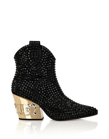 сапоги  - женская обувь