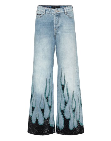 широкие джинсы  фотография