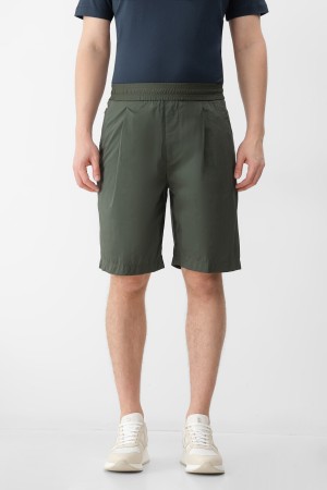 шорты  - мужская одежда хаки 