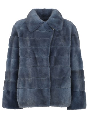 шуба  - женская верхняя одежда pajaro 