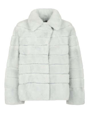 шуба  - женская верхняя одежда pajaro 