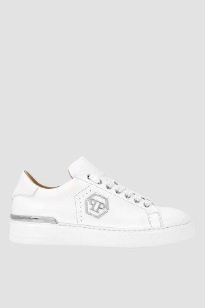 сникеры  модель lo-top - кроссовки и кеды с перфорацией 