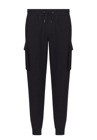 спортивные брюки  фотография