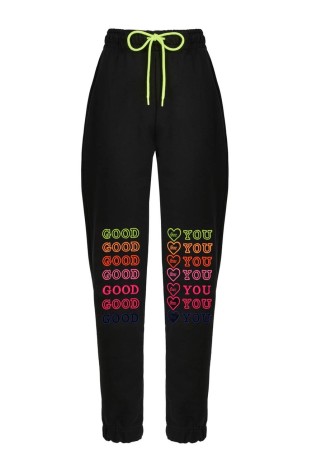 спортивные брюки  фотография