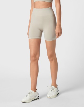 спортивные шорты  фотография