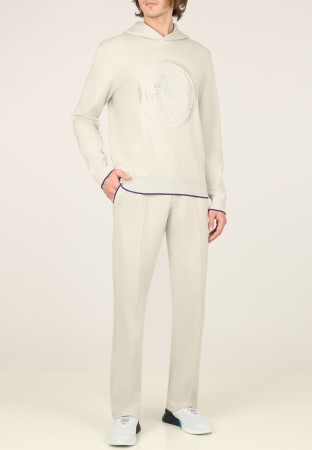 спортивный костюм  фотография