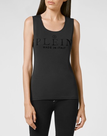 спортивный топ  фотография