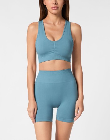 спортивный топ  фотография