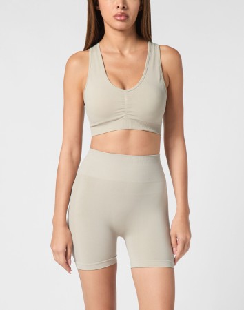 спортивный топ  фотография