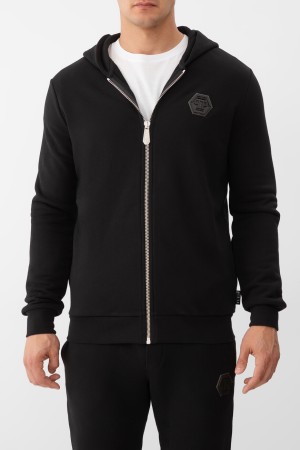 толстовка  - мужская одежда с капюшоном 