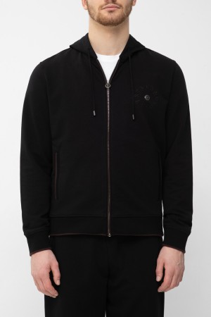 толстовка  - мужская одежда широкая 