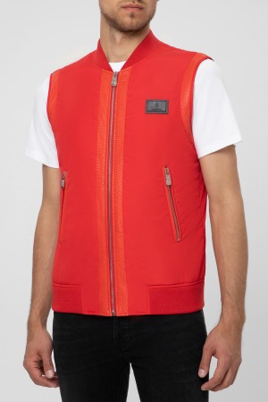 жилет  с отделкой из змеи красный фотография