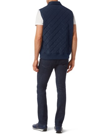 жилет  - мужская верхняя одежда с принтом 