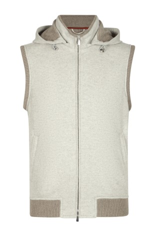 жилет  фотография