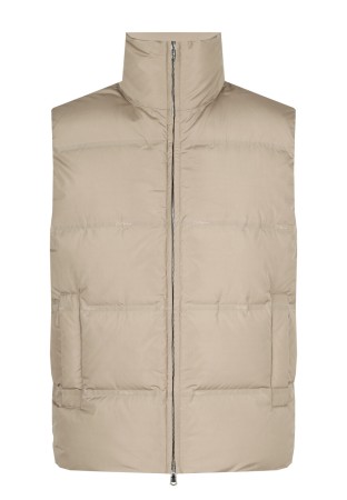 жилет  - верхняя одежда