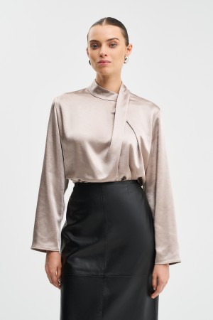 атласная блузка - женская одежда снежная королева 