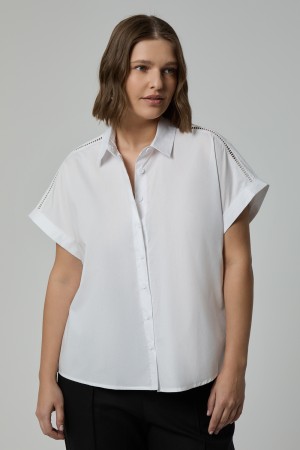 белая блузка фотография