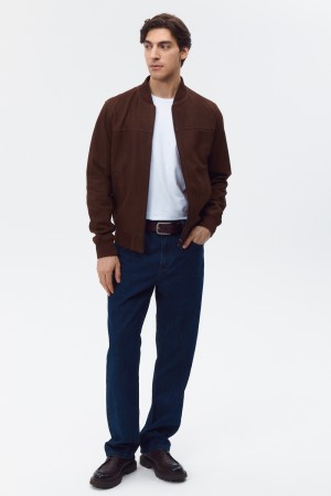 бомбер из натуральной кожи фотография