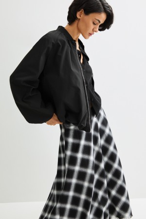 бомбер с драпировкой фотография