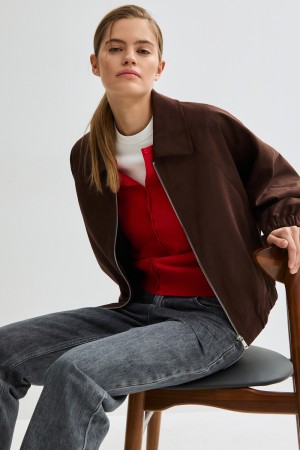 бомбер - верхняя одежда из спандекса 