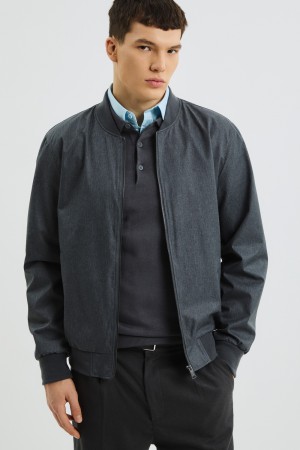 бомбер фотография