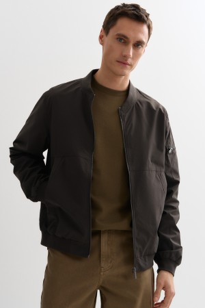 бомбер фотография