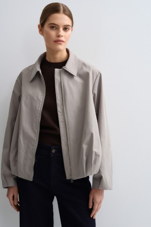 бомбер фотография