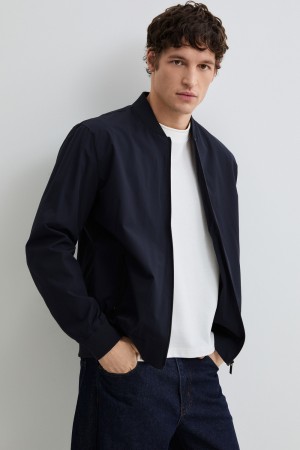 бомбер фотография